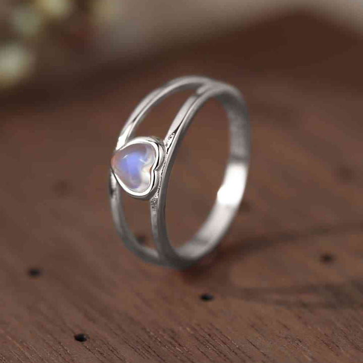 Moonstone Heart 925 Sterling Silver Ring