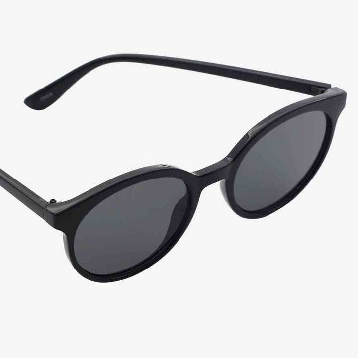 Round Full Rim Polycarbonate Frame Sunglasses